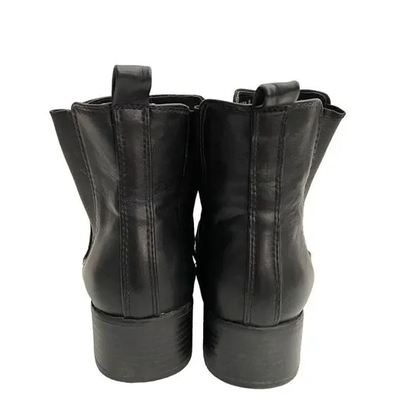 Gap Chelsea Flat Boots in Size 9 Color True Black - Picture 6 of 12